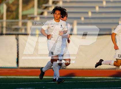 Thumbnail 1 in Cardinal Gibbons @ St. Thomas Aquinas photogallery.