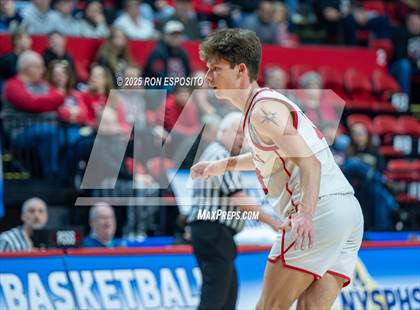 Thumbnail 1 in Wayne vs Glens Falls (NYSPHSAA Class A Semifinal) photogallery.