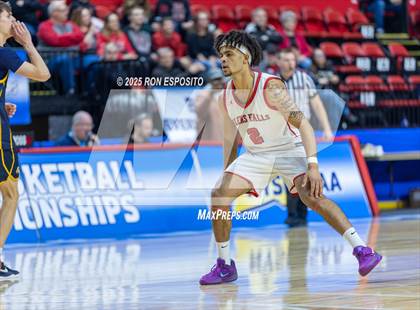 Thumbnail 1 in Wayne vs Glens Falls (NYSPHSAA Class A Semifinal) photogallery.