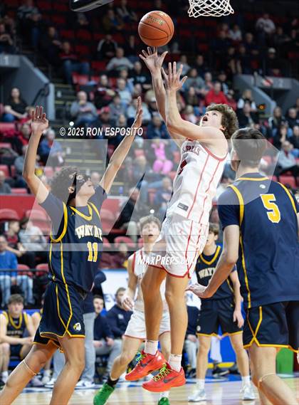 Thumbnail 1 in Wayne vs Glens Falls (NYSPHSAA Class A Semifinal) photogallery.