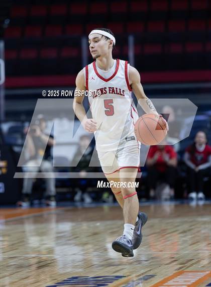 Thumbnail 1 in Wayne vs Glens Falls (NYSPHSAA Class A Semifinal) photogallery.