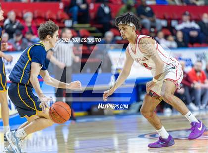 Thumbnail 3 in Wayne vs Glens Falls (NYSPHSAA Class A Semifinal) photogallery.