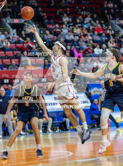Thumbnail 3 in Wayne vs Glens Falls (NYSPHSAA Class A Semifinal) photogallery.