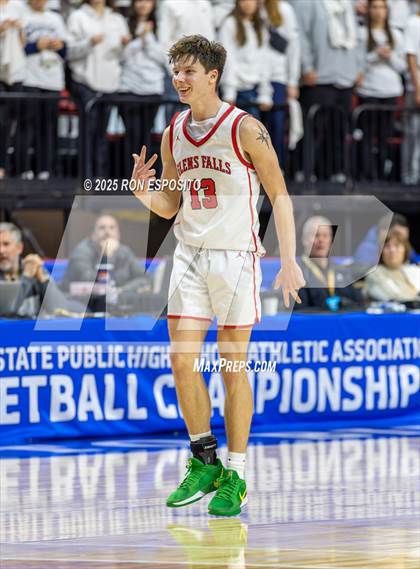 Thumbnail 1 in Wayne vs Glens Falls (NYSPHSAA Class A Semifinal) photogallery.