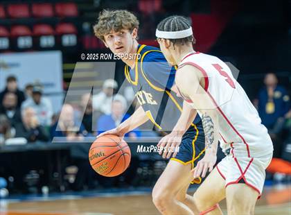 Thumbnail 2 in Wayne vs Glens Falls (NYSPHSAA Class A Semifinal) photogallery.