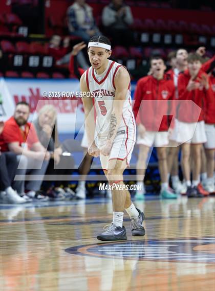 Thumbnail 3 in Wayne vs Glens Falls (NYSPHSAA Class A Semifinal) photogallery.