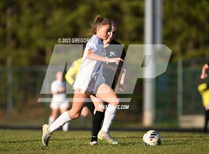 Thumbnail 3 in Holly Springs @ Panther Creek photogallery.