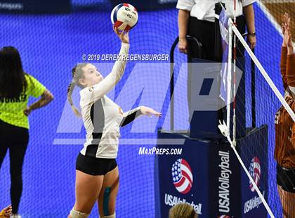 Thumbnail 2 in Coronado vs Mead (CHSAA 4A Pool Play) photogallery.
