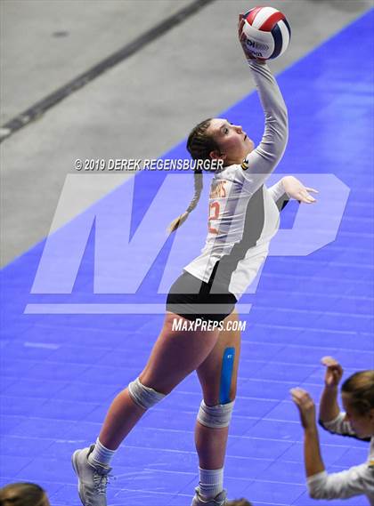 Thumbnail 1 in Coronado vs Mead (CHSAA 4A Pool Play) photogallery.