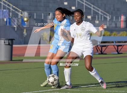 Thumbnail 1 in San Ysidro @ Mater Dei Catholic photogallery.