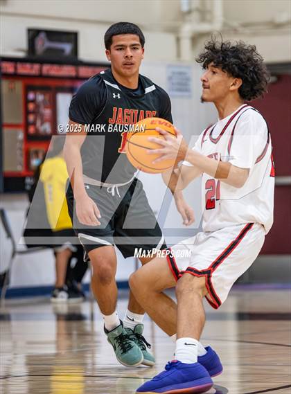 Thumbnail 1 in Segerstrom @ Katella photogallery.