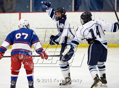 Thumbnail 3 in Glastonbury @ East Catholic photogallery.