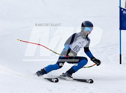 Thumbnail 1 in NYSPHAA Section V Class A&B Giant Slalom Final (First Run) photogallery.