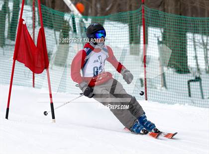 Thumbnail 2 in NYSPHAA Section V Class A&B Giant Slalom Final (First Run) photogallery.