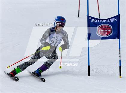Thumbnail 2 in NYSPHAA Section V Class A&B Giant Slalom Final (First Run) photogallery.