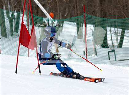 Thumbnail 2 in NYSPHAA Section V Class A&B Giant Slalom Final (First Run) photogallery.