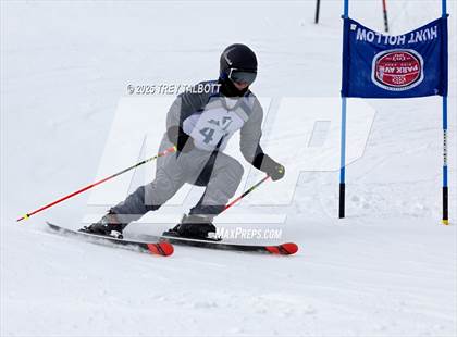 Thumbnail 2 in NYSPHAA Section V Class A&B Giant Slalom Final (First Run) photogallery.