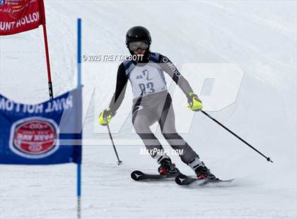 Thumbnail 3 in NYSPHAA Section V Class A&B Giant Slalom Final (First Run) photogallery.