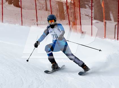 Thumbnail 3 in NYSPHAA Section V Class A&B Giant Slalom Final (First Run) photogallery.