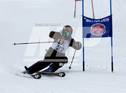 Thumbnail 2 in NYSPHAA Section V Class A&B Giant Slalom Final (First Run) photogallery.
