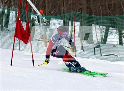 Thumbnail 2 in NYSPHAA Section V Class A&B Giant Slalom Final (First Run) photogallery.