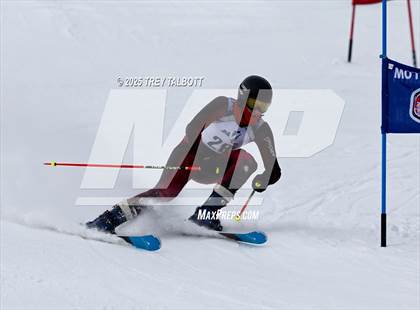 Thumbnail 1 in NYSPHAA Section V Class A&B Giant Slalom Final (First Run) photogallery.