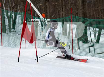 Thumbnail 2 in NYSPHAA Section V Class A&B Giant Slalom Final (First Run) photogallery.