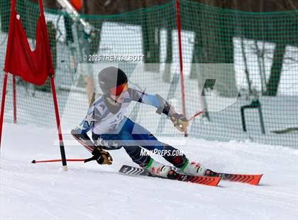Thumbnail 3 in NYSPHAA Section V Class A&B Giant Slalom Final (First Run) photogallery.