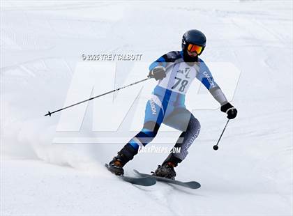 Thumbnail 1 in NYSPHAA Section V Class A&B Giant Slalom Final (First Run) photogallery.