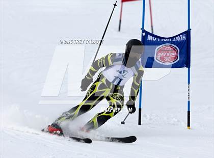 Thumbnail 2 in NYSPHAA Section V Class A&B Giant Slalom Final (First Run) photogallery.