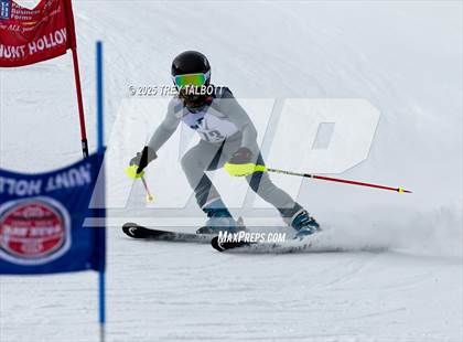 Thumbnail 3 in NYSPHAA Section V Class A&B Giant Slalom Final (First Run) photogallery.