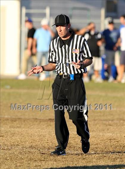 Thumbnail 1 in Bloomington Christian vs. Windward (CIF SS Playoffs) photogallery.
