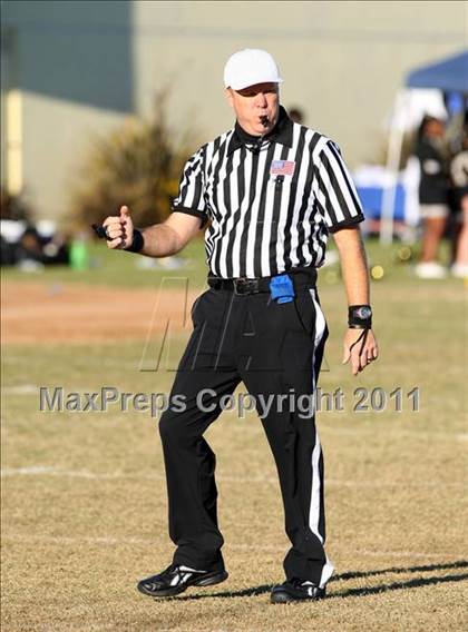 Thumbnail 1 in Bloomington Christian vs. Windward (CIF SS Playoffs) photogallery.