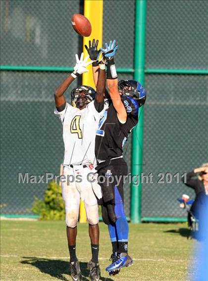 Thumbnail 2 in Bloomington Christian vs. Windward (CIF SS Playoffs) photogallery.