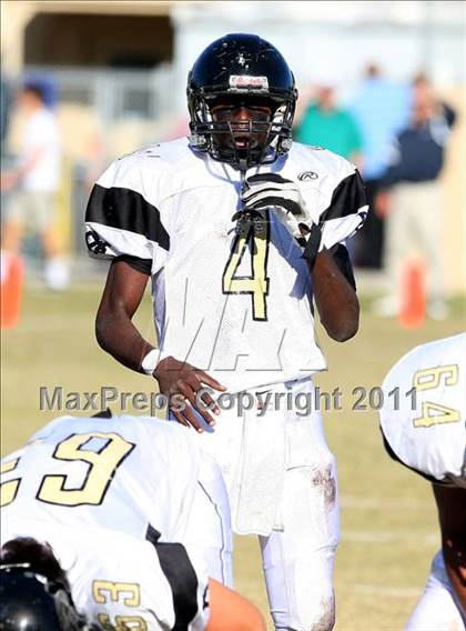 Thumbnail 1 in Bloomington Christian vs. Windward (CIF SS Playoffs) photogallery.