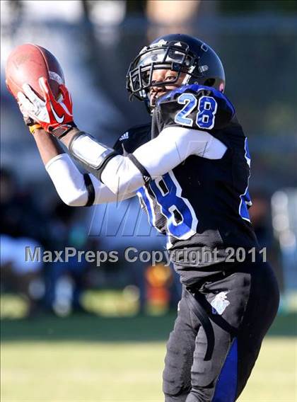 Thumbnail 1 in Bloomington Christian vs. Windward (CIF SS Playoffs) photogallery.