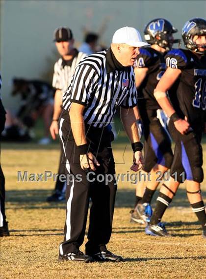 Thumbnail 2 in Bloomington Christian vs. Windward (CIF SS Playoffs) photogallery.