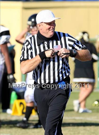Thumbnail 3 in Bloomington Christian vs. Windward (CIF SS Playoffs) photogallery.
