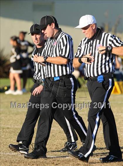 Thumbnail 3 in Bloomington Christian vs. Windward (CIF SS Playoffs) photogallery.