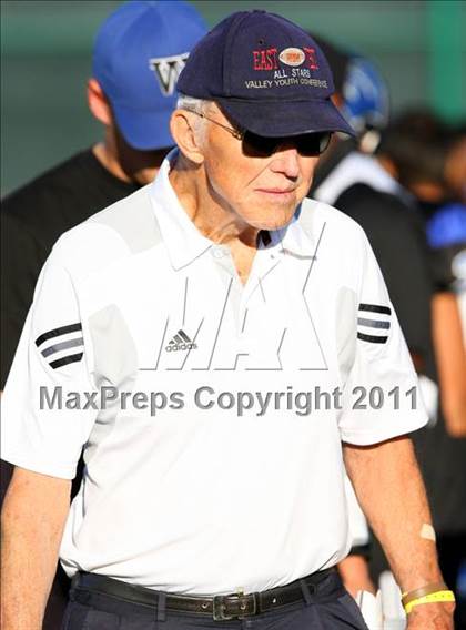Thumbnail 2 in Bloomington Christian vs. Windward (CIF SS Playoffs) photogallery.