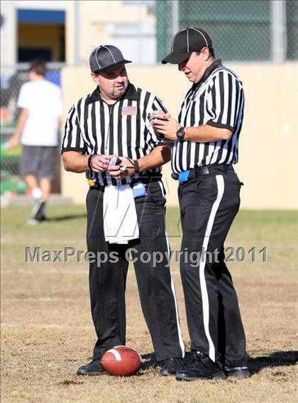 Thumbnail 3 in Bloomington Christian vs. Windward (CIF SS Playoffs) photogallery.