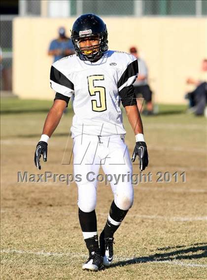 Thumbnail 2 in Bloomington Christian vs. Windward (CIF SS Playoffs) photogallery.