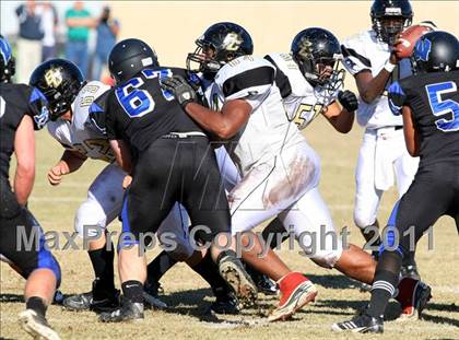 Thumbnail 2 in Bloomington Christian vs. Windward (CIF SS Playoffs) photogallery.