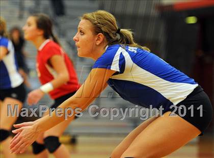 Thumbnail 2 in Dover vs. Spring Grove photogallery.
