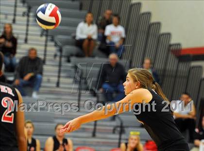 Thumbnail 2 in Dover vs. Spring Grove photogallery.