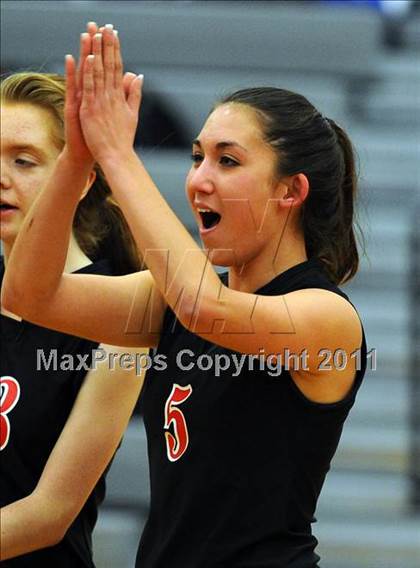 Thumbnail 3 in Dover vs. Spring Grove photogallery.