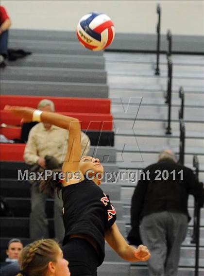 Thumbnail 2 in Dover vs. Spring Grove photogallery.