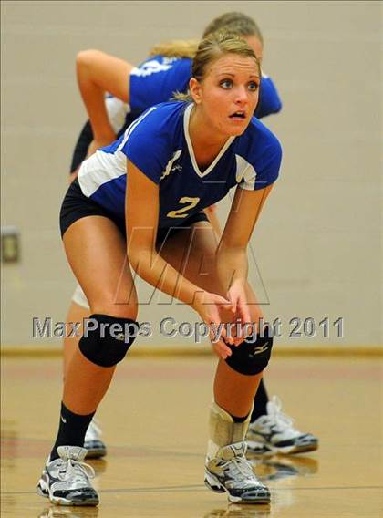 Thumbnail 3 in Dover vs. Spring Grove photogallery.