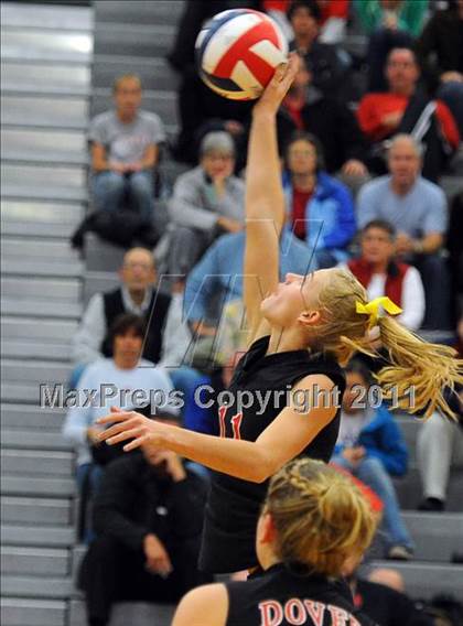 Thumbnail 1 in Dover vs. Spring Grove photogallery.