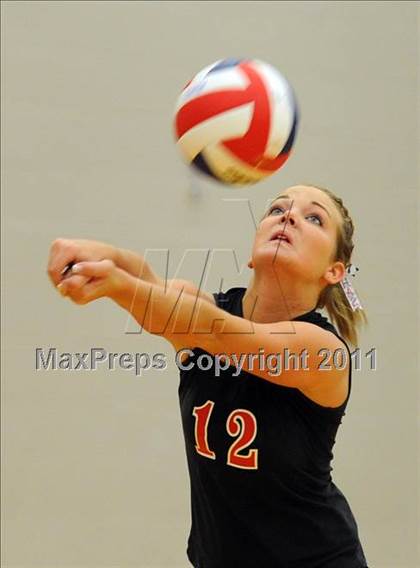 Thumbnail 2 in Dover vs. Spring Grove photogallery.